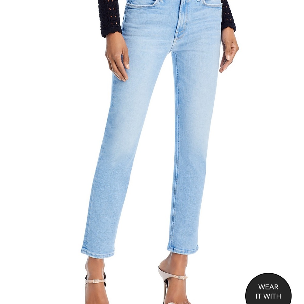 Barely worn MOTHER Denim mid rise dazzler jeans size 28